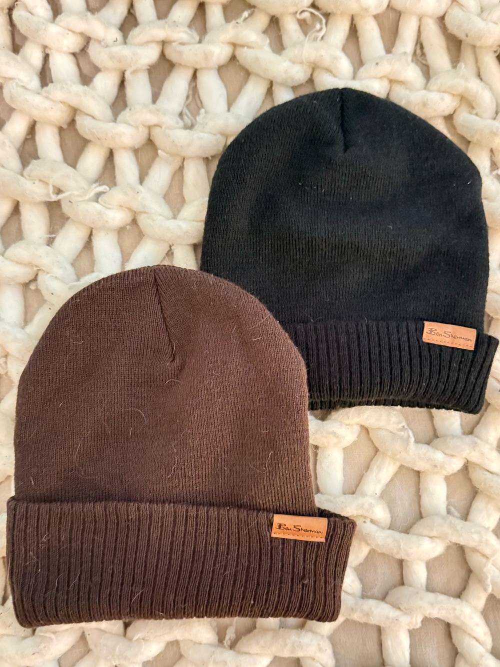 2 beanies